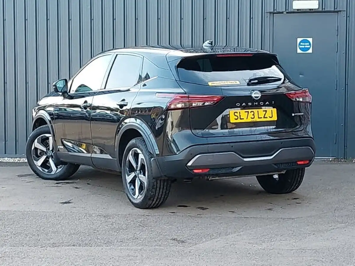 2023-nissan-qashqai-15-n-connecta-big-1