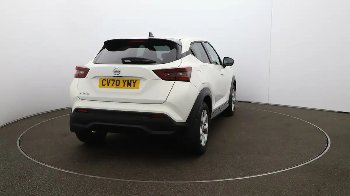2021-nissan-juke-10-dig-t-n-connecta-117ps-dct-big-48