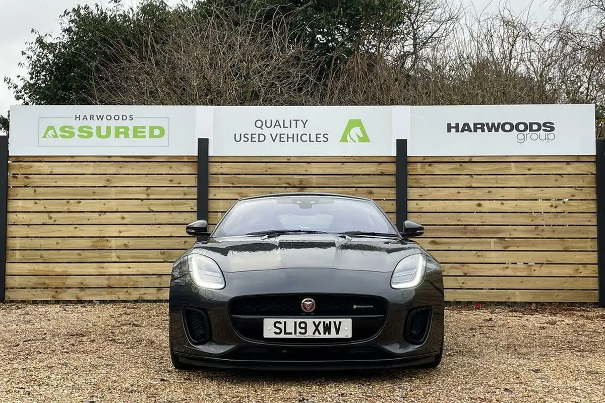 2019-jaguar-f-type-20-i4-r-dynamic-ss-coupe-big-12