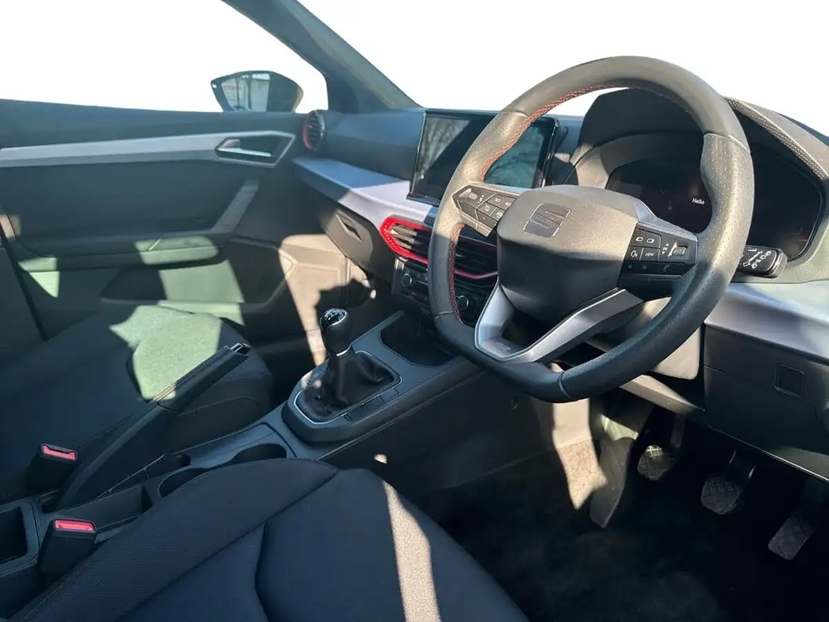 2024-seat-ibiza-10-tsi-fr-115ps-big-7