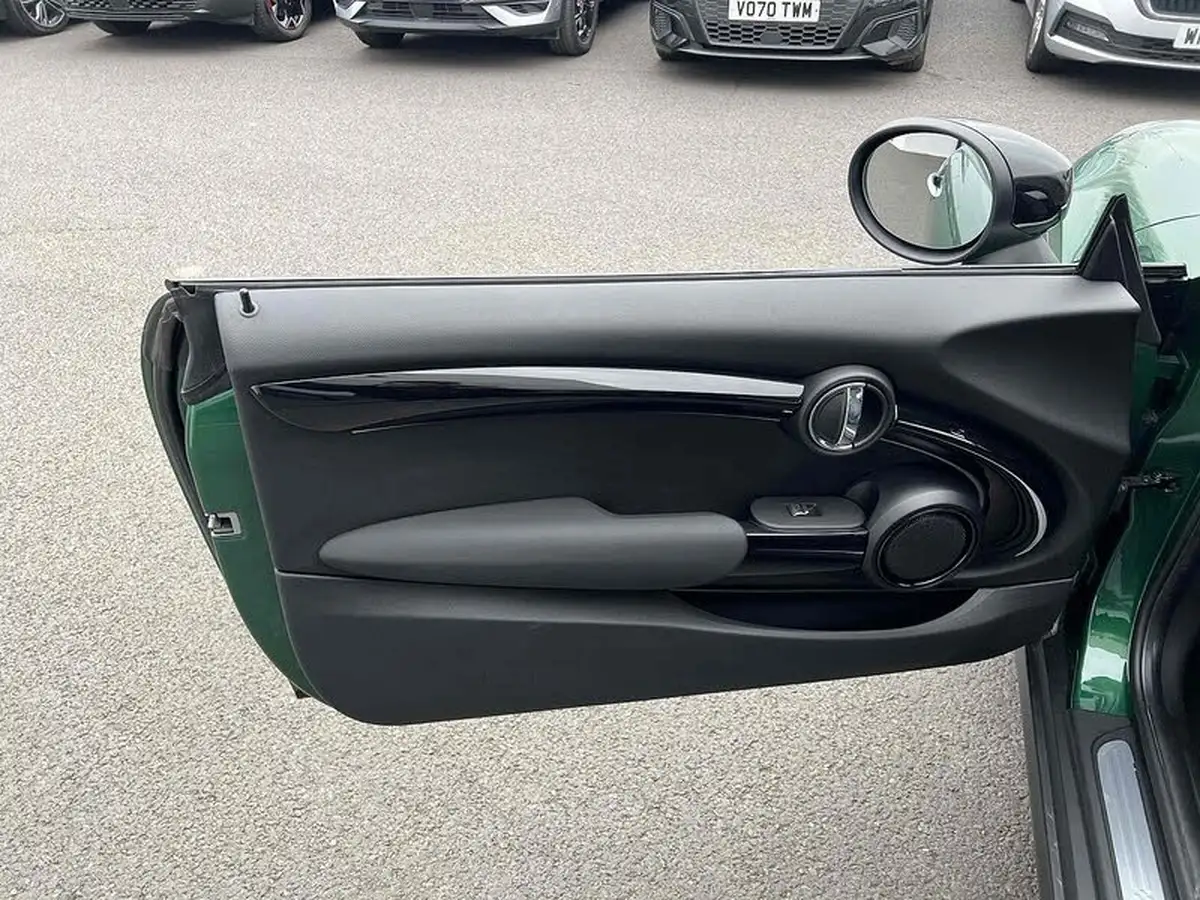 2022-mini-cooper-e-cooper-s-2-big-24