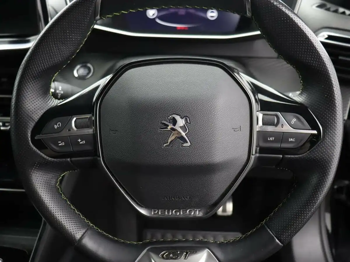 2020-peugeot-2008-suv-15-bluehdi-gt-line-big-32