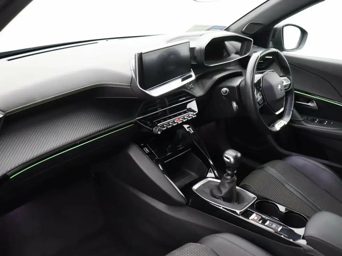 2020-peugeot-2008-suv-15-bluehdi-gt-line-big-11