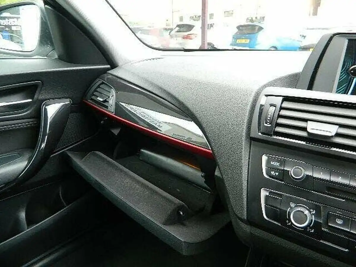 2014-bmw-1-series-16td-114d-sport-3d-big-44