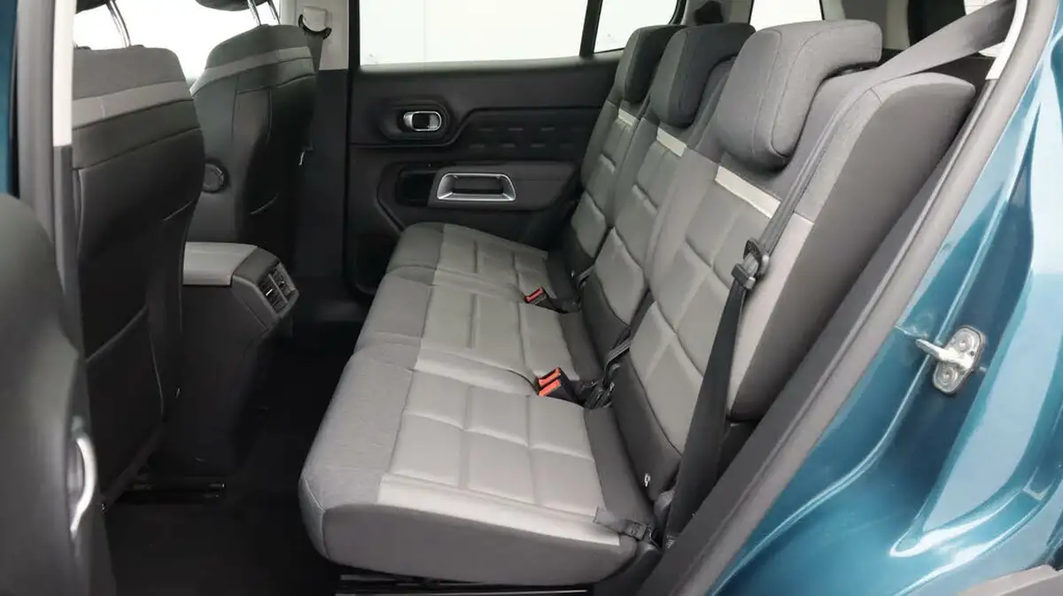 2020-citroen-c5-aircross-15bluehdi-flair-big-16