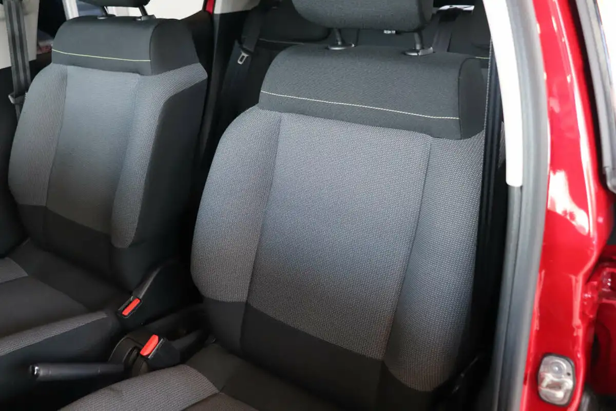 2018-citroen-c3-12-puretech-flair-82ps-big-35