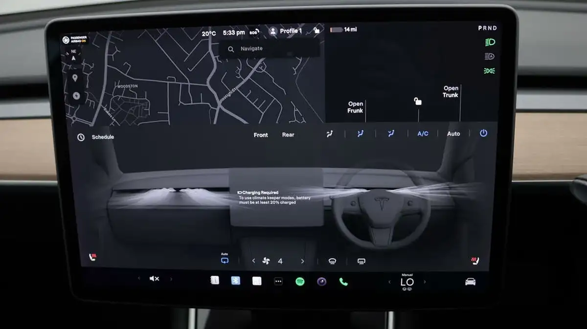 2020-tesla-model-3-e-long-range-big-12