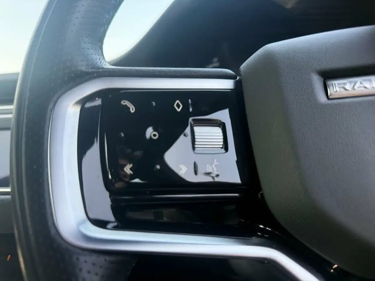 2021-land-rover-range-rover-evoque-20-d200-r-dynamic-s-big-13