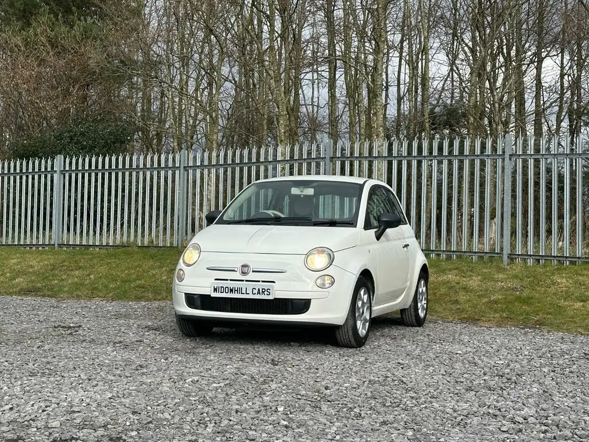 2011-fiat-500-12-pop-69bhp-big-0