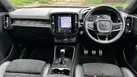 2020-volvo-xc40-15-t3-r-design-small-4