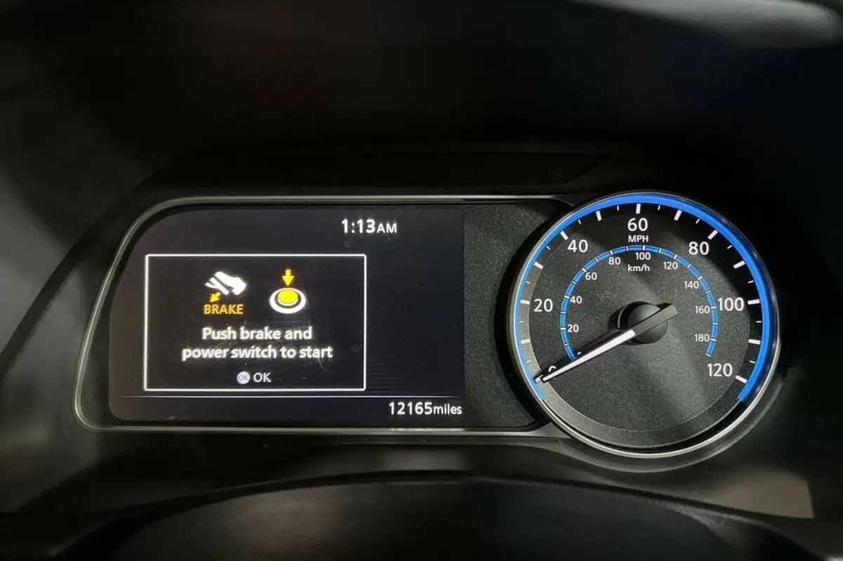 2022-nissan-leaf-e-acenta-big-11