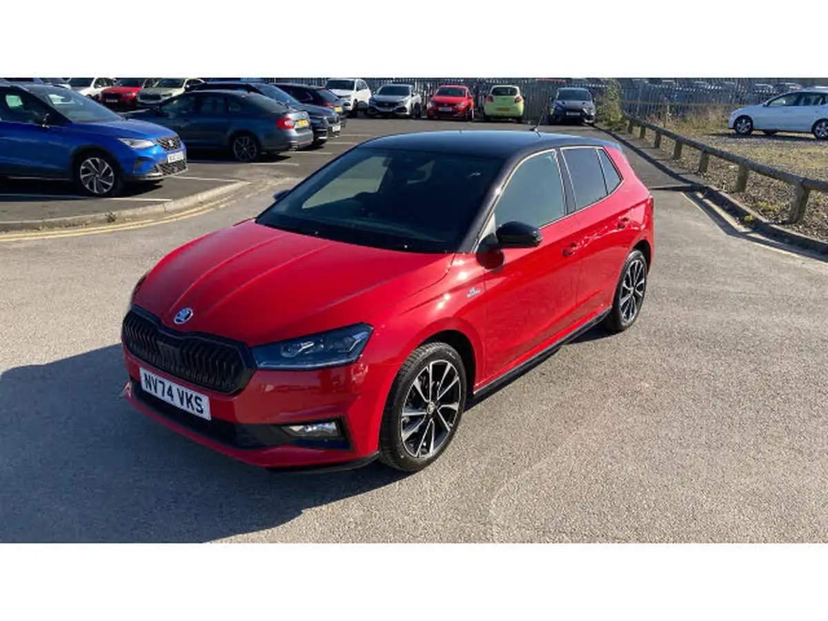 2025-skoda-fabia-15-tsi-monte-carlo-edition-big-32