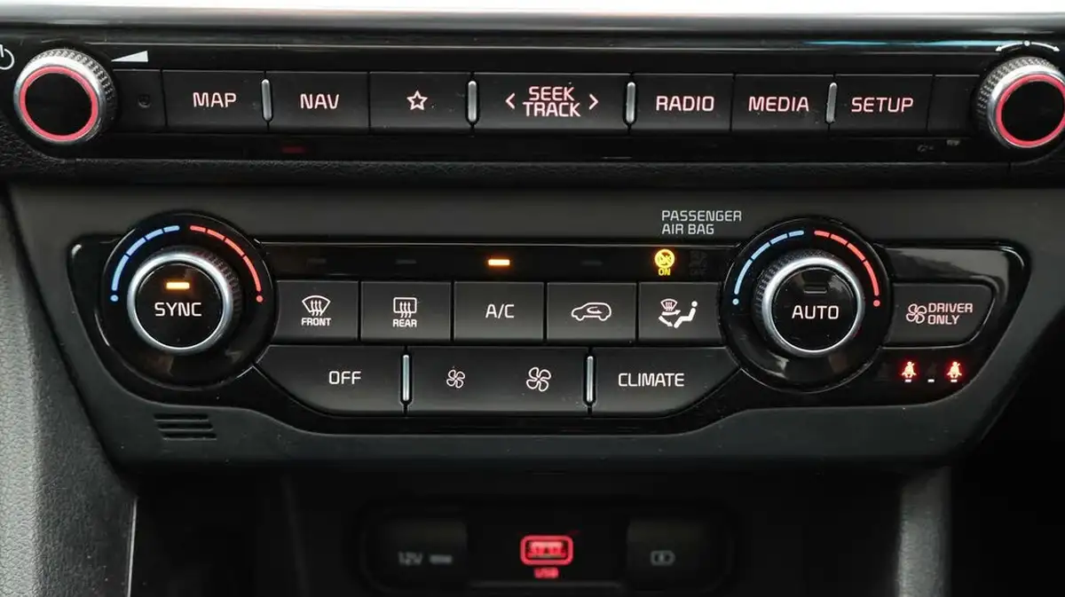 2021-kia-niro-16-gdi-4-156kwh-big-12