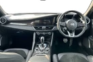 2022-alfa-romeo-giulia-20-veloce-ti-small-7