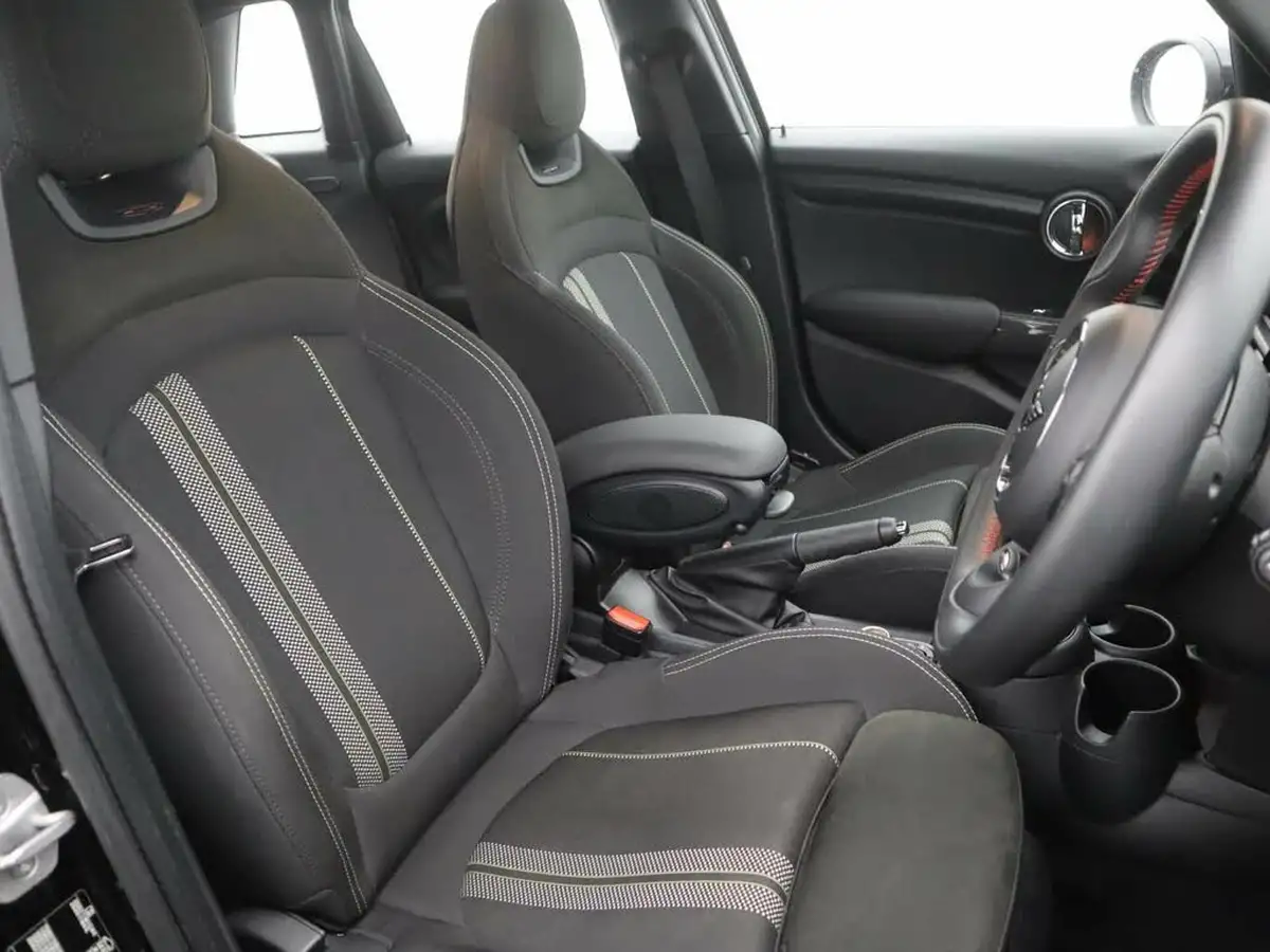 2020-mini-cooper-15-cooper-sport-hatchback-5d-auto-big-7