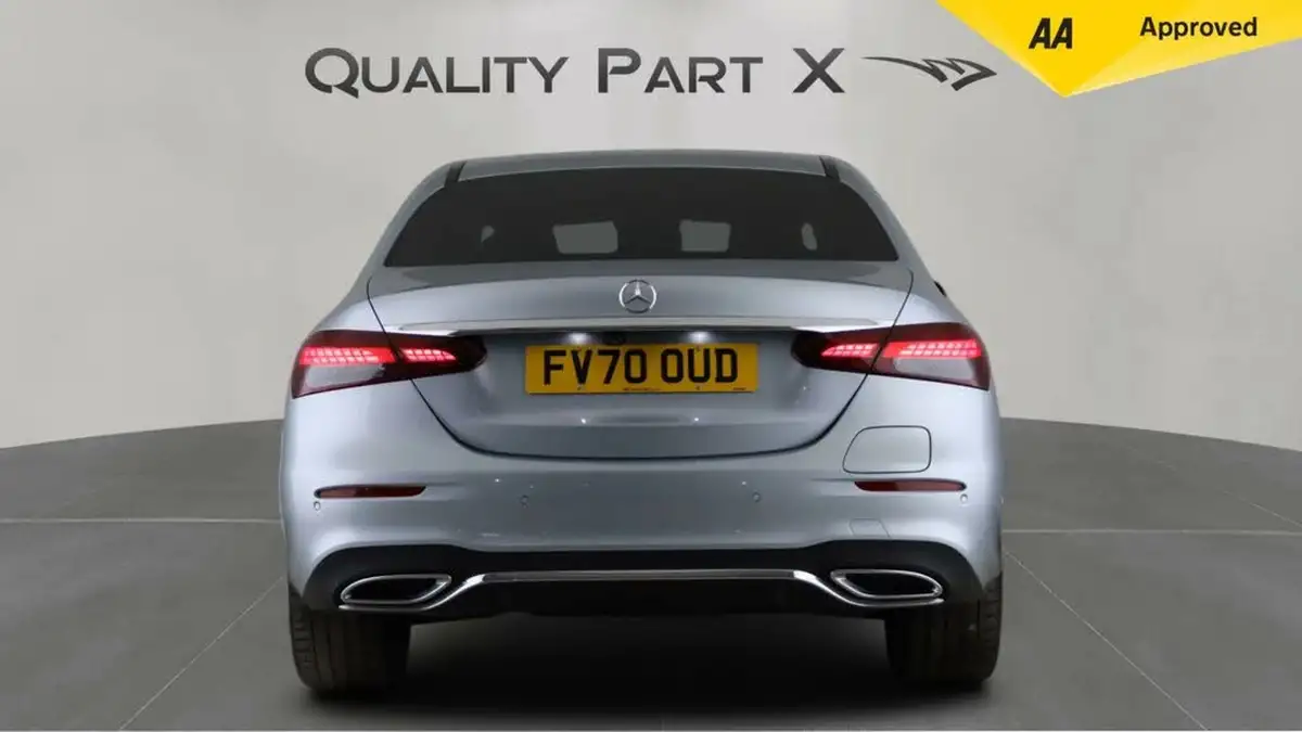 2020-mercedes-benz-e-class-20d-e300de-amg-line-edition-eq-power-saloon-4d-big-5