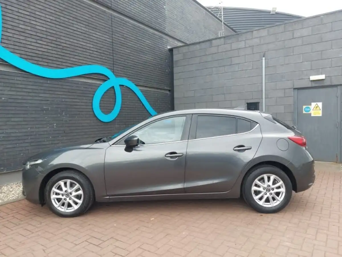 2017-mazda-mazda3-20-se-l-nav-hatchback-5d-big-3