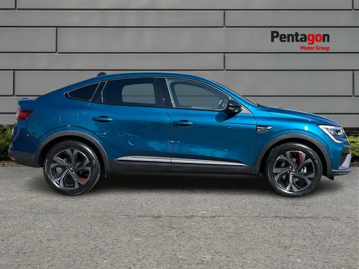 2022-renault-arkana-16-rs-line-big-10