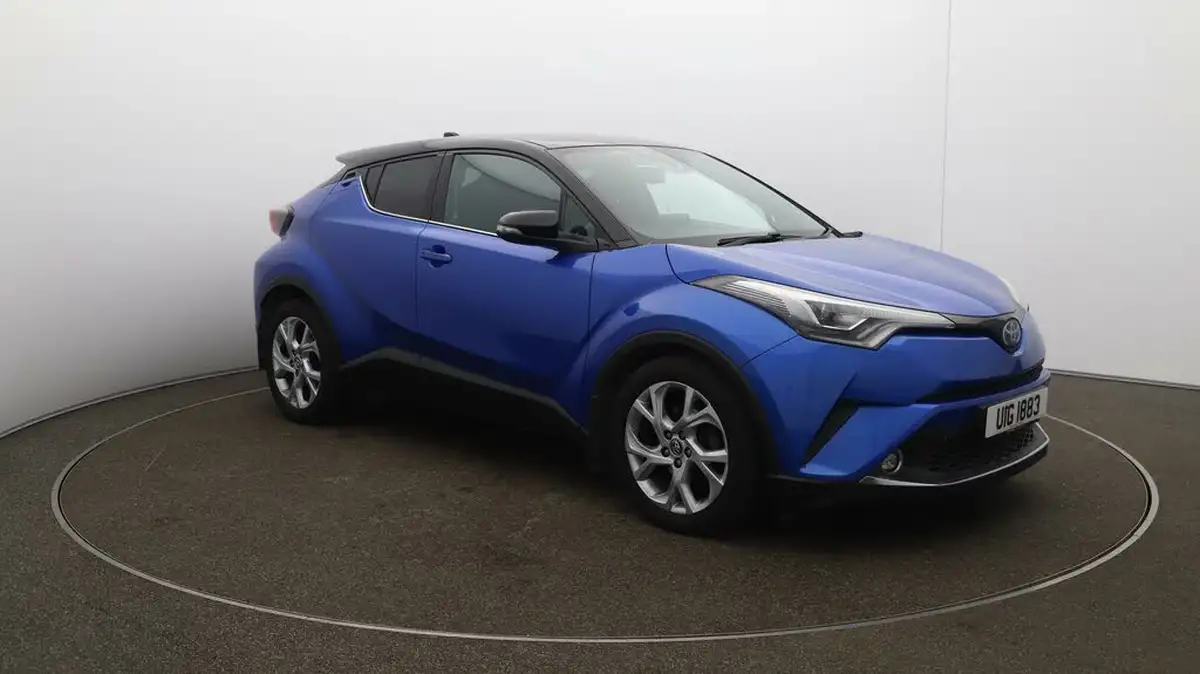 2018-toyota-c-hr-18-vvt-i-dynamic-big-1