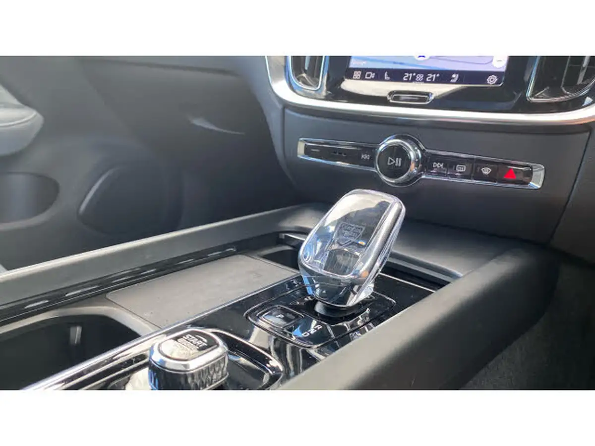 2023-volvo-s60-20-b5-ultimate-247bhp-awd-dark-theme-big-13