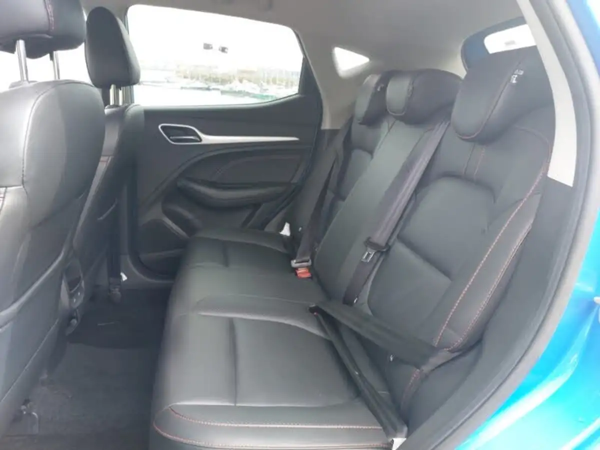 2023-mg-zs-suv-15-vti-tech-exclusive-big-5