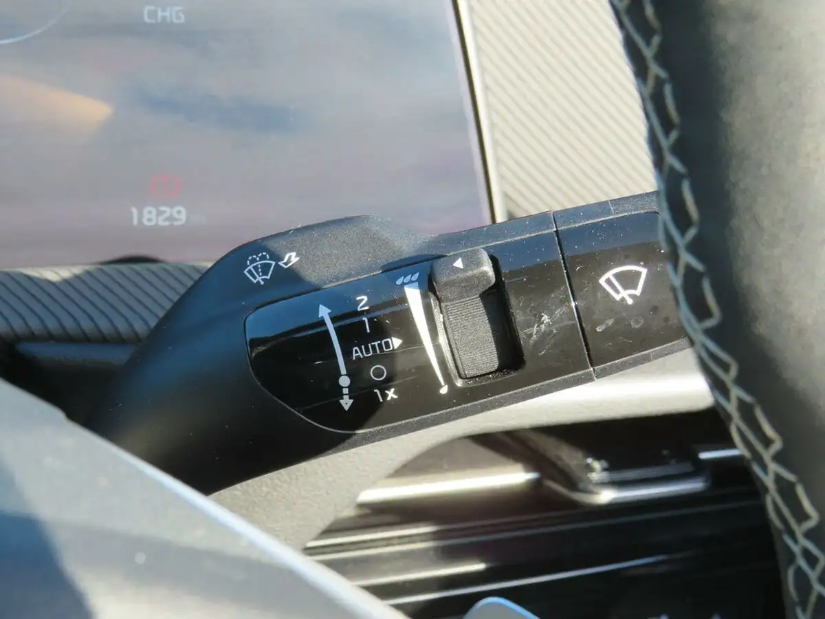 2024-kia-ev6-e-gt-line-s-320bhp-awd-774kwh-lithium-ion-big-31
