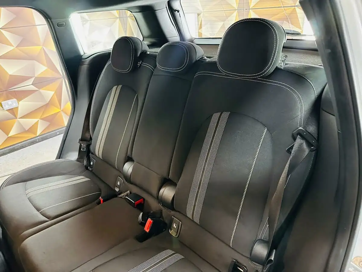 2019-mini-countryman-15-cooper-s-e-phev-sport-big-11