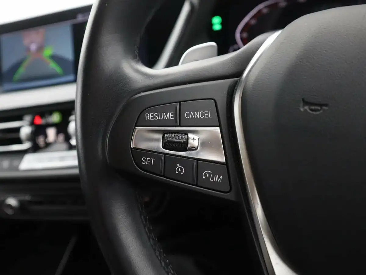 2022-bmw-1-series-20td-118d-sport-auto-big-22