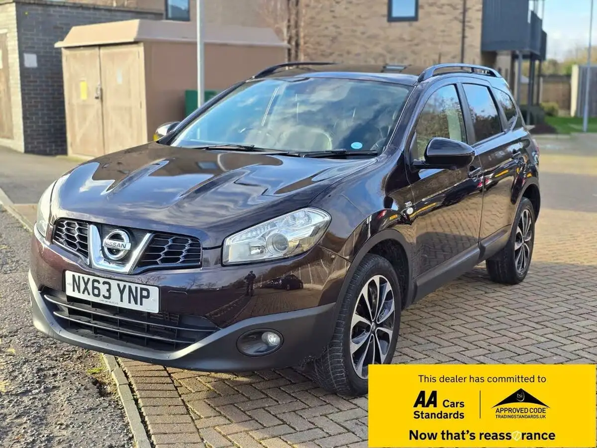 2013-nissan-qashqai2-20-360-4wd-cvt-big-0