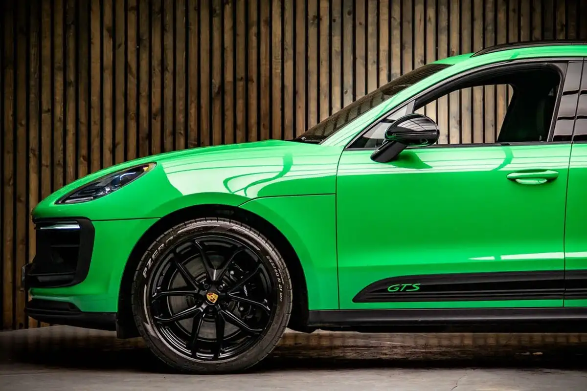 2024-porsche-macan-29-v6-gts-big-8
