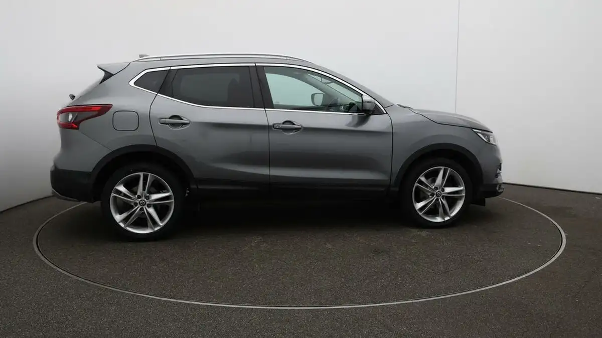 2019-nissan-qashqai-13-dig-t-n-motion-140ps-big-43