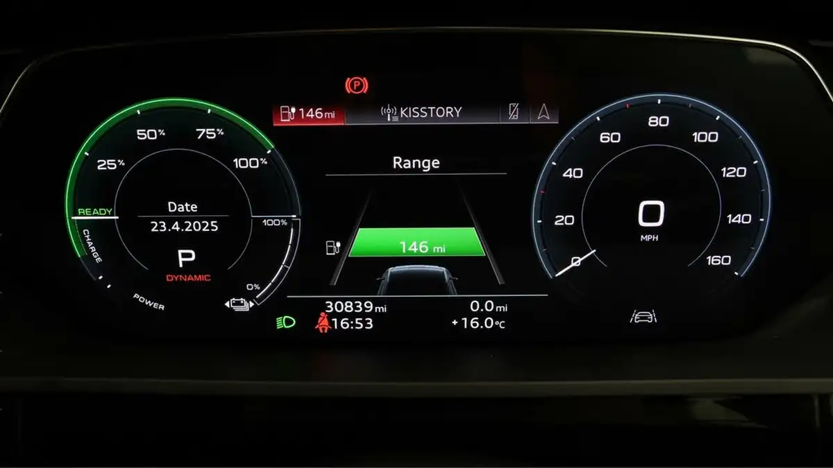 2021-audi-e-tron-50e-s-line-sportback-big-9