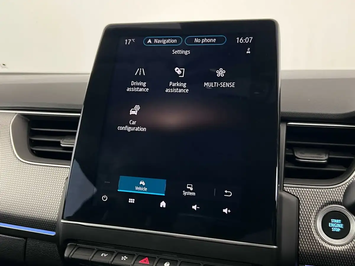 2023-renault-arkana-16-techno-big-28