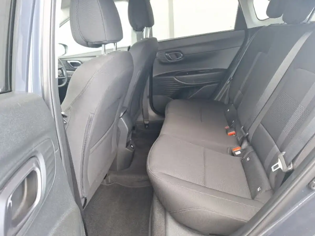 2024-hyundai-i20-10-t-gdi-premium-big-5