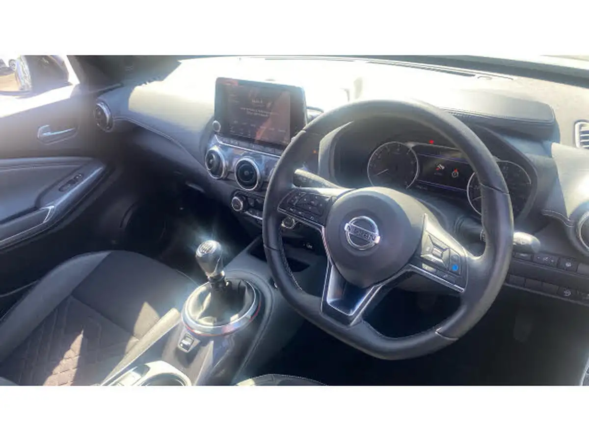 2022-nissan-juke-10-dig-t-tekna-big-10