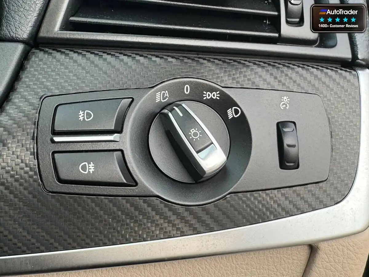 2015-bmw-5-series-20td-520d-m-sport-190bhp-touring-5d-auto-big-15