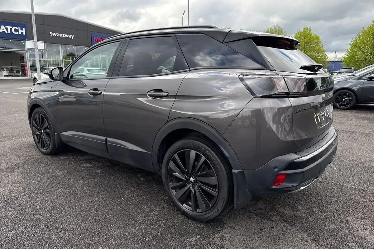 2022-peugeot-3008-suv-12-puretech-gt-premium-big-29