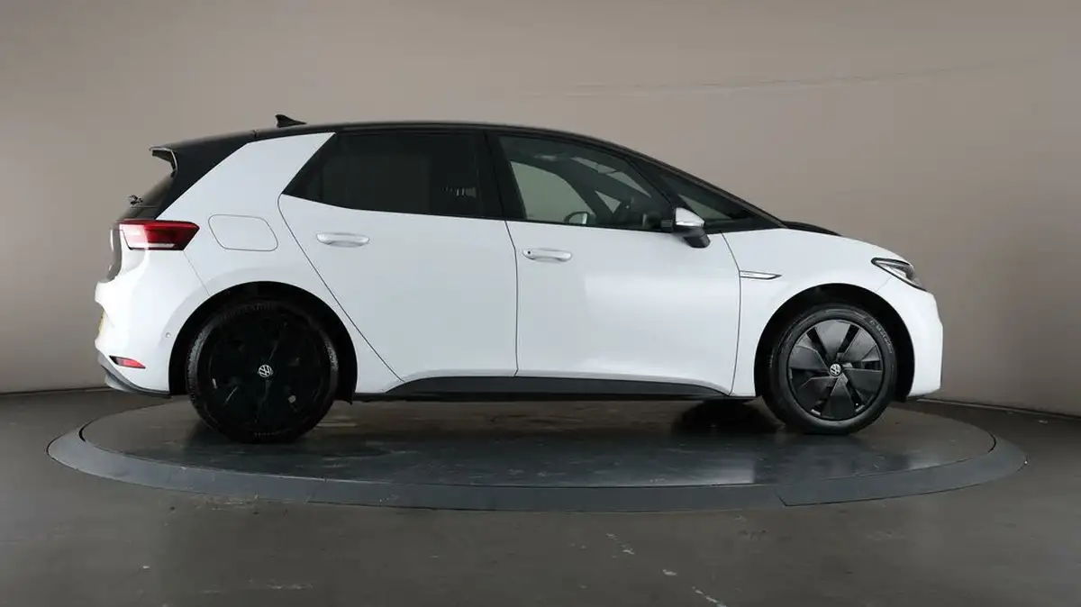 2022-volkswagen-id3-e-family-204ps-performance-big-53