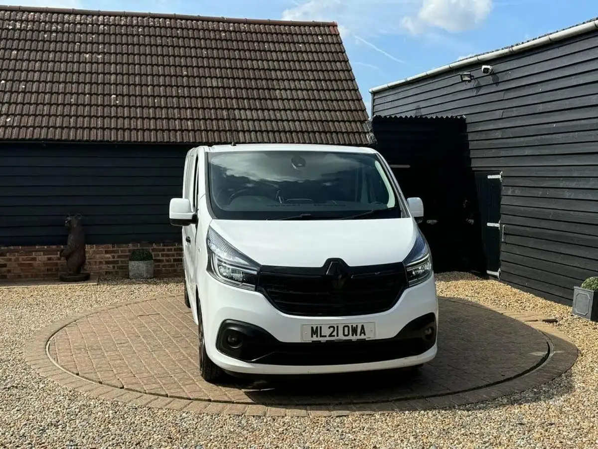 2021-renault-trafic-20dci-sl28-energy-170-black-edition-non-nav-edc-auto-big-25