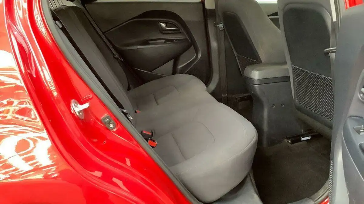 2017-kia-rio-125-se-big-9