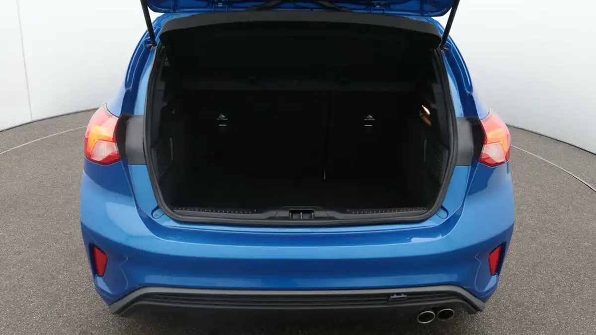 2019-ford-focus-10t-st-line-hatchback-big-17