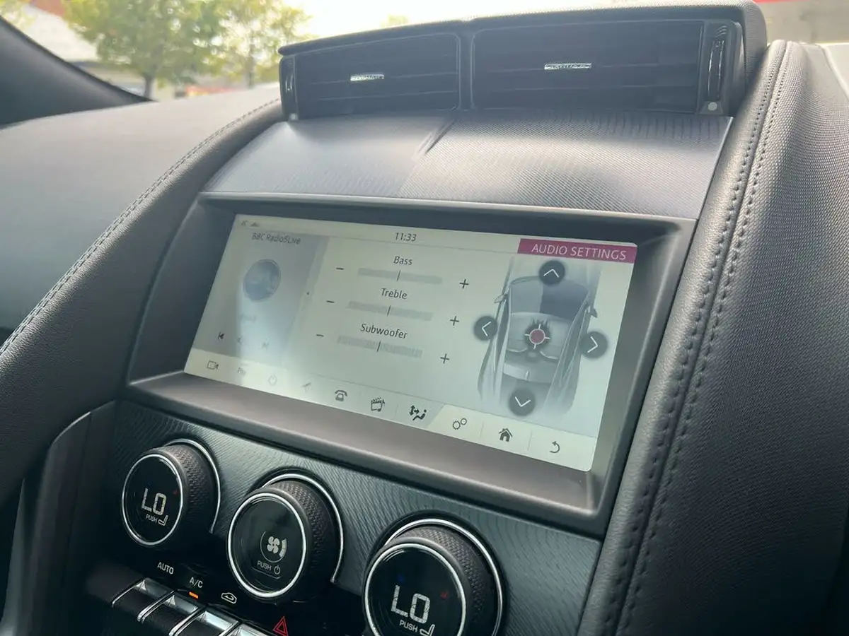 2019-jaguar-f-type-20-i4-r-dynamic-ss-coupe-big-26