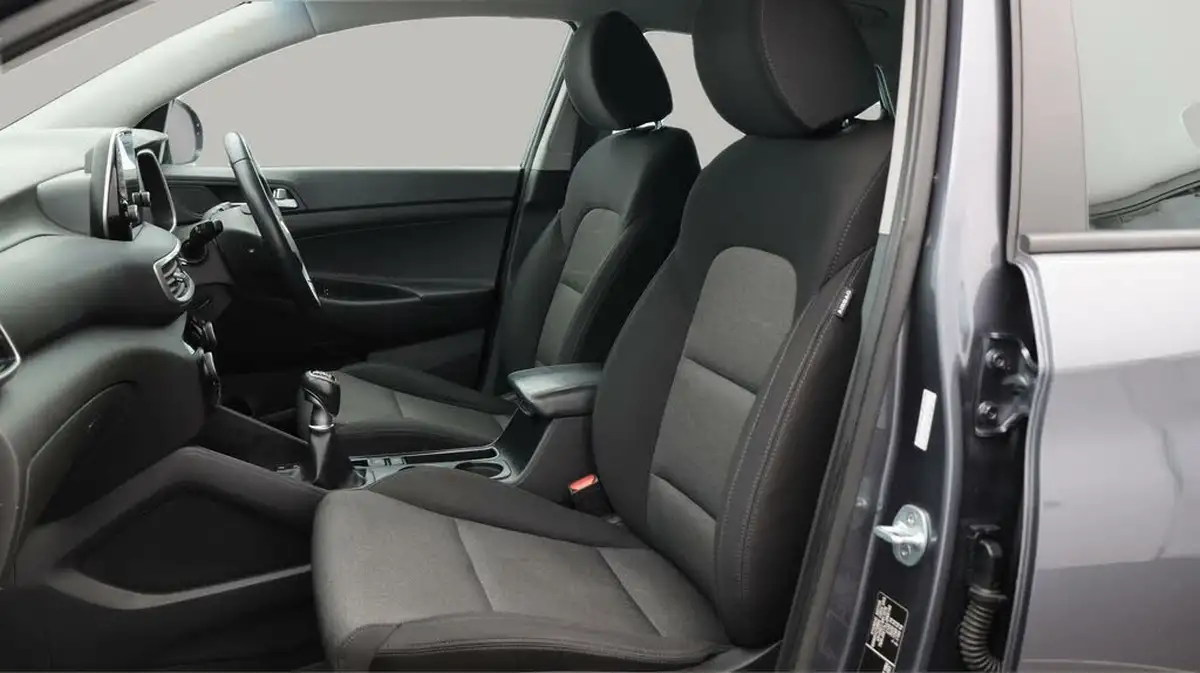 2020-hyundai-tucson-16crdi-se-nav-115ps-48-volt-hybrid-big-14