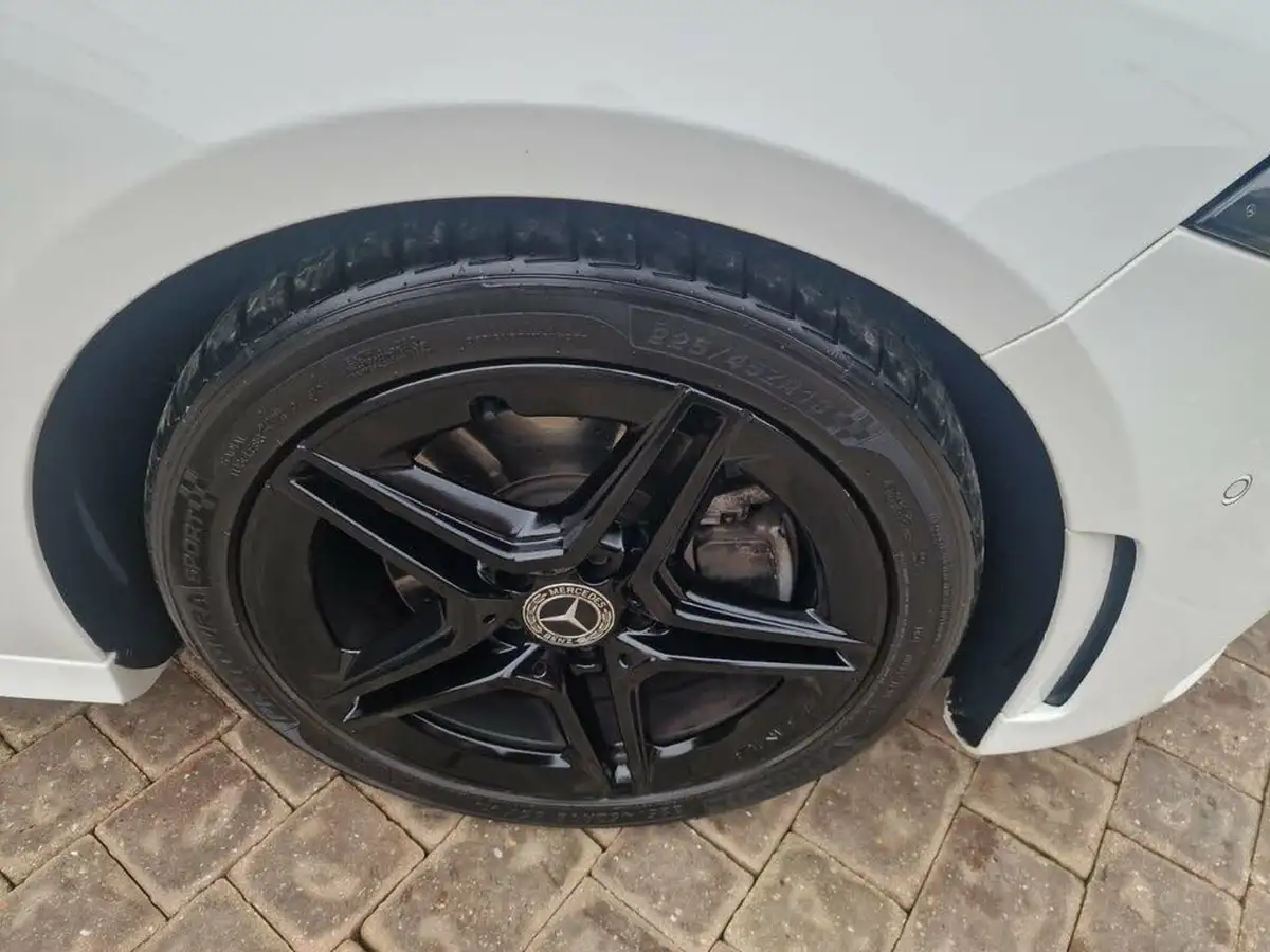 2019-mercedes-benz-a-class-20-a220-amg-line-premium-hatchback-5d-big-19