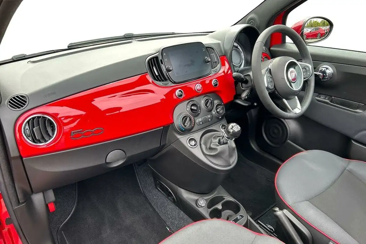 2023-fiat-500c-10-red-big-5