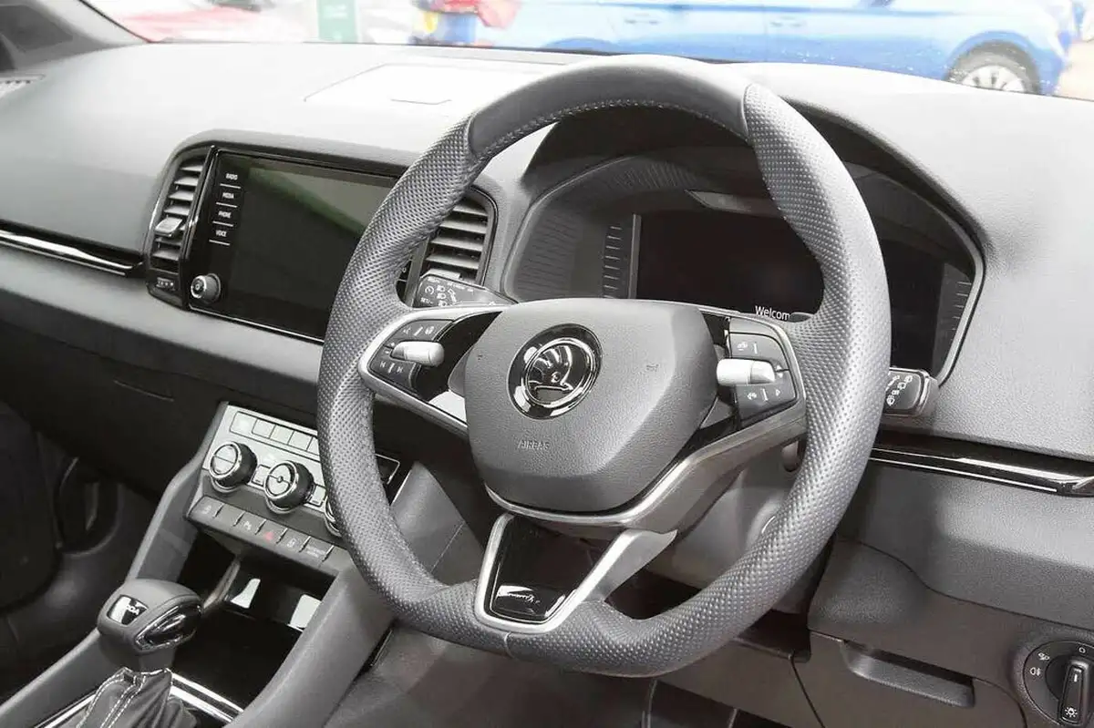 2024-skoda-karoq-15-tsi-sportline-dsg-big-5