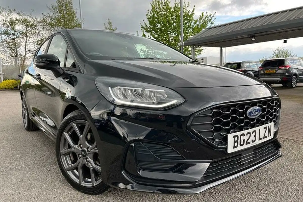 2023-ford-fiesta-big-36