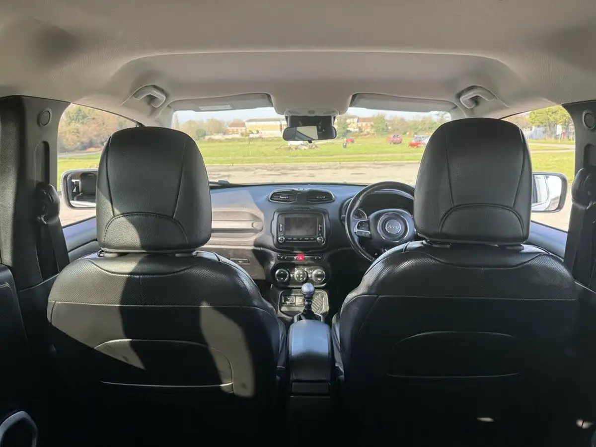 2015-jeep-renegade-16-multijet-ii-limited-ss-big-20
