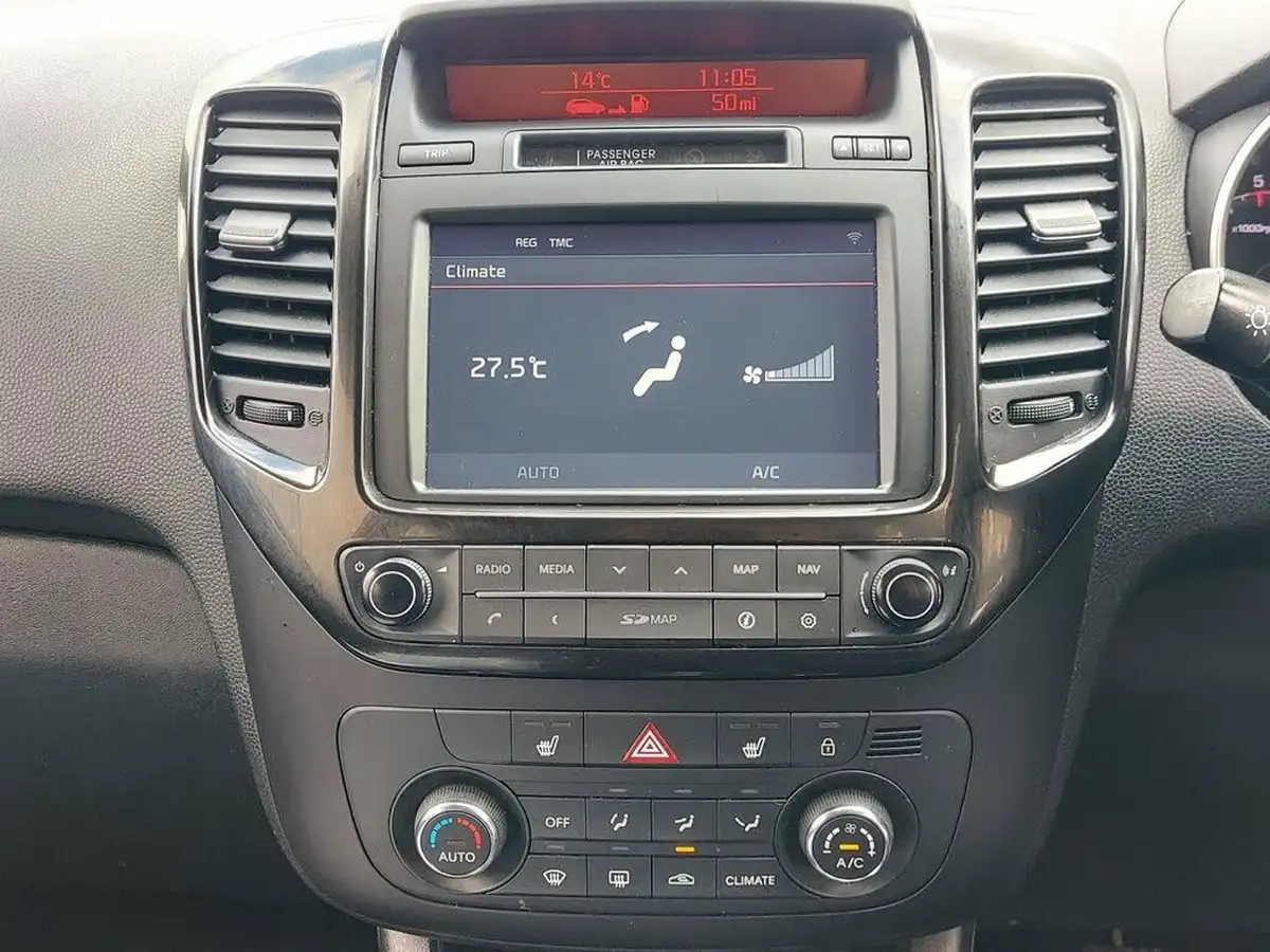 2016-kia-venga-16crdi-3-big-33
