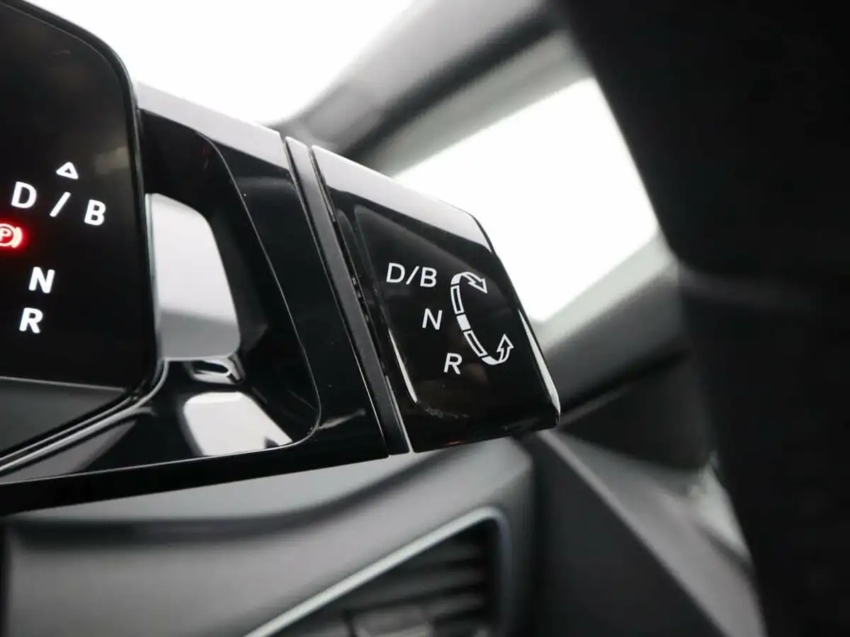2021-volkswagen-id3-e-life-150ps-45kwh-pure-performance-big-24